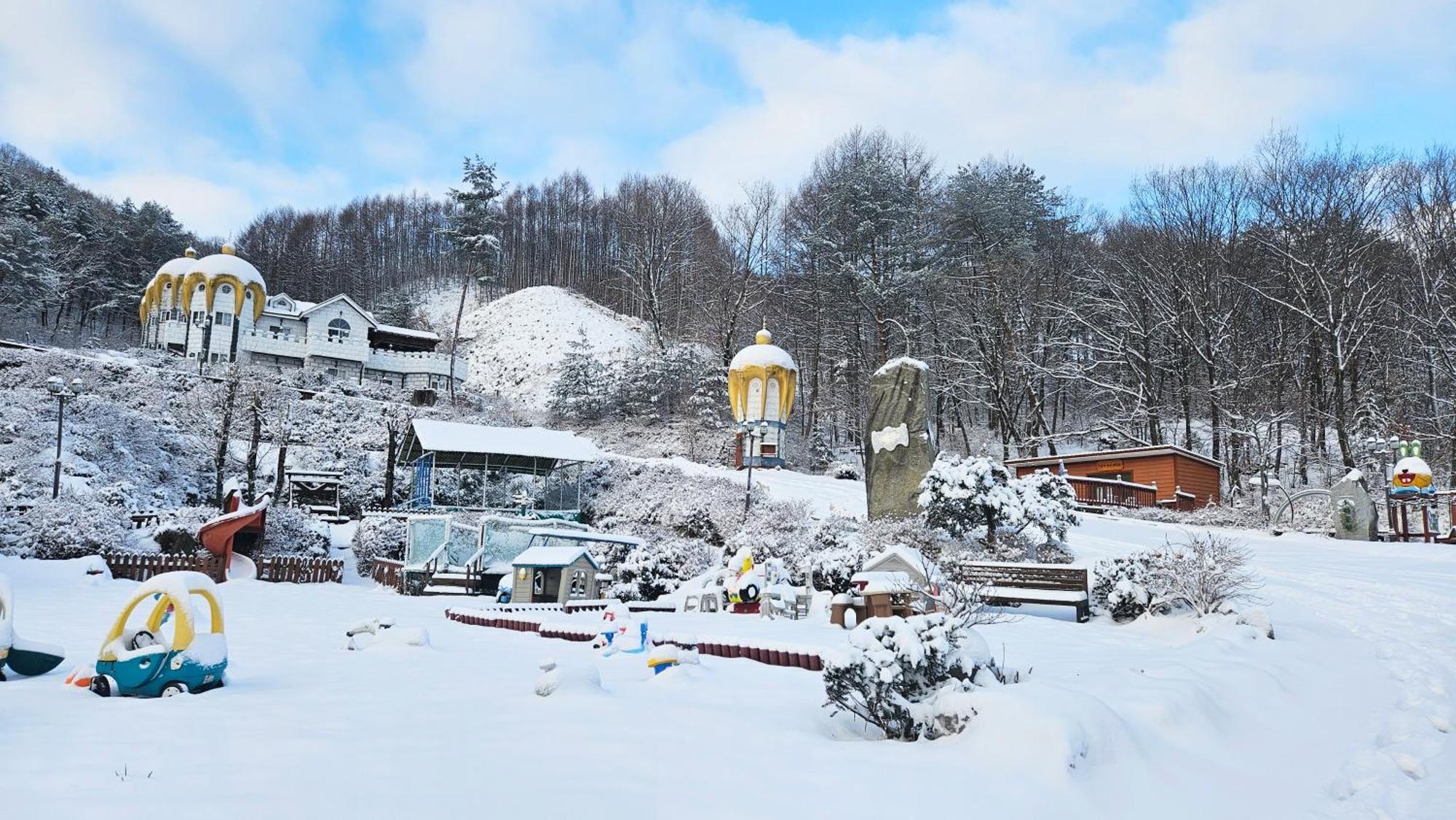 Elf Resort Hotel Pyeongchang Extérieur photo